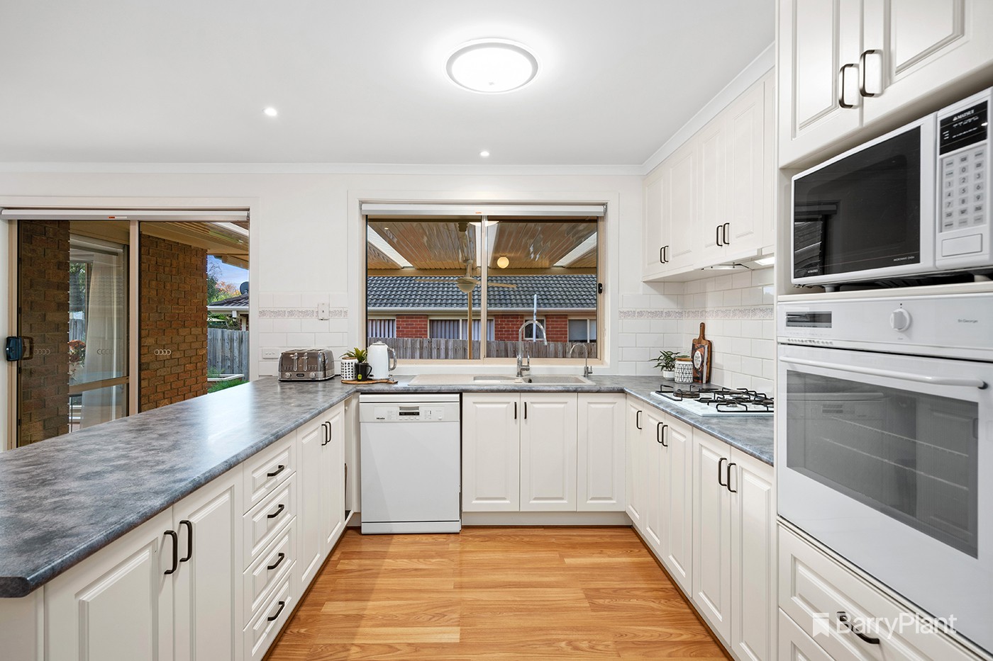 23 The Circuit, Lilydale, VIC 3140, Lilydale - Thumbnail 4