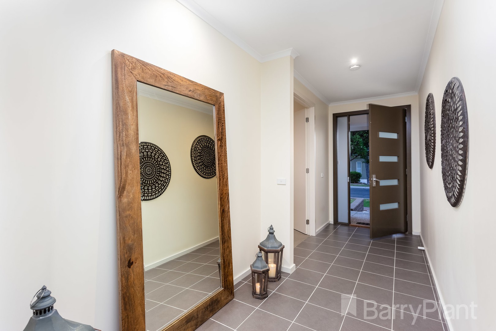 23 Urban Drive, Williams Landing, VIC 3027 - Thumbnail 2 - 01/03/2022