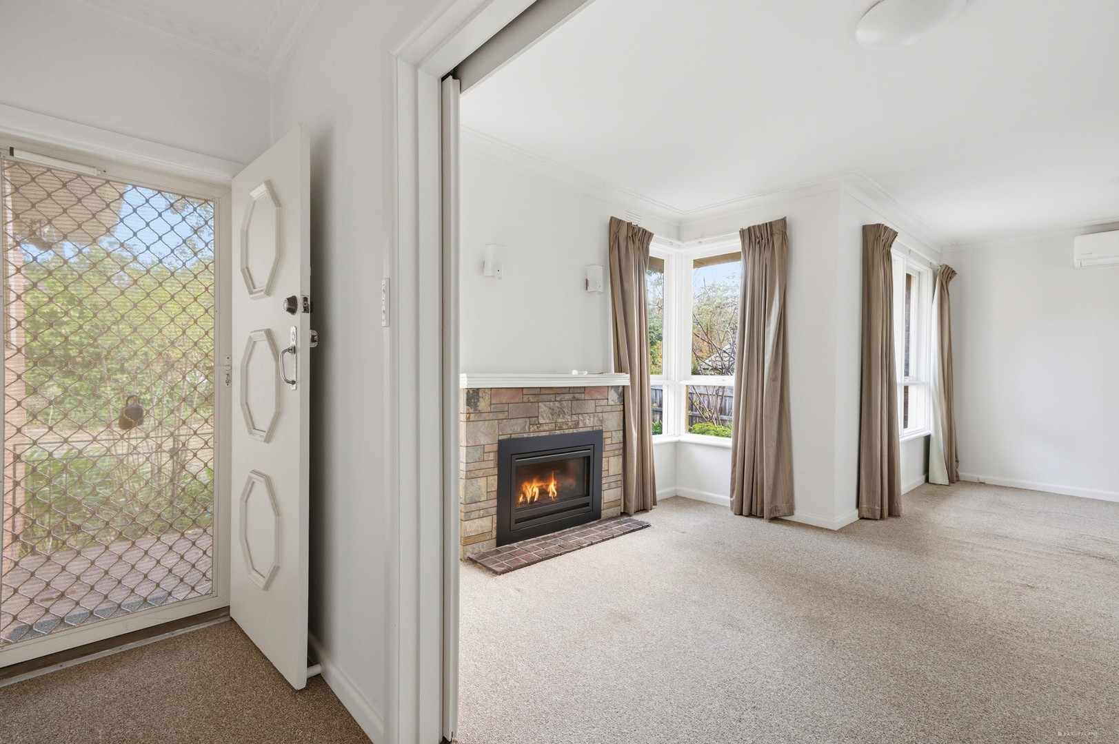 23 Vernal Avenue, Mitcham, VIC 3132 - Thumbnail 2 - 07/05/2026