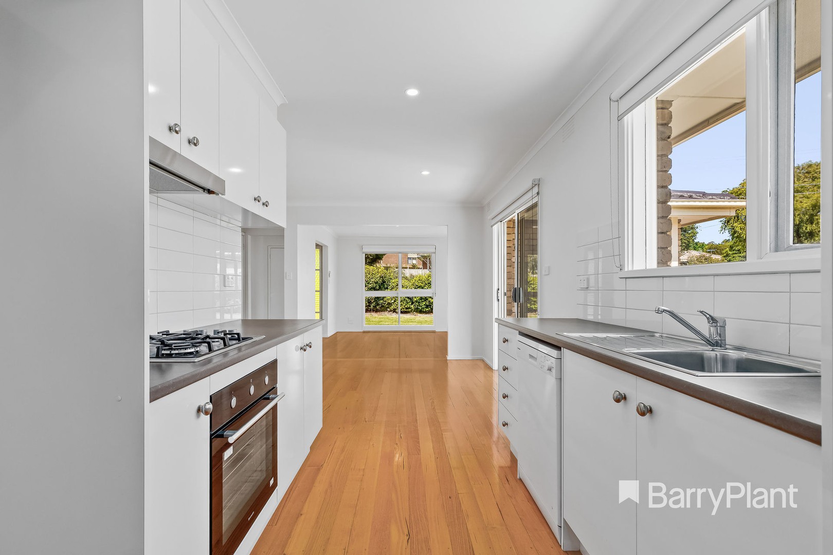 23 Vincent Street, Macleod, VIC 3085, Macleod - Thumbnail 2