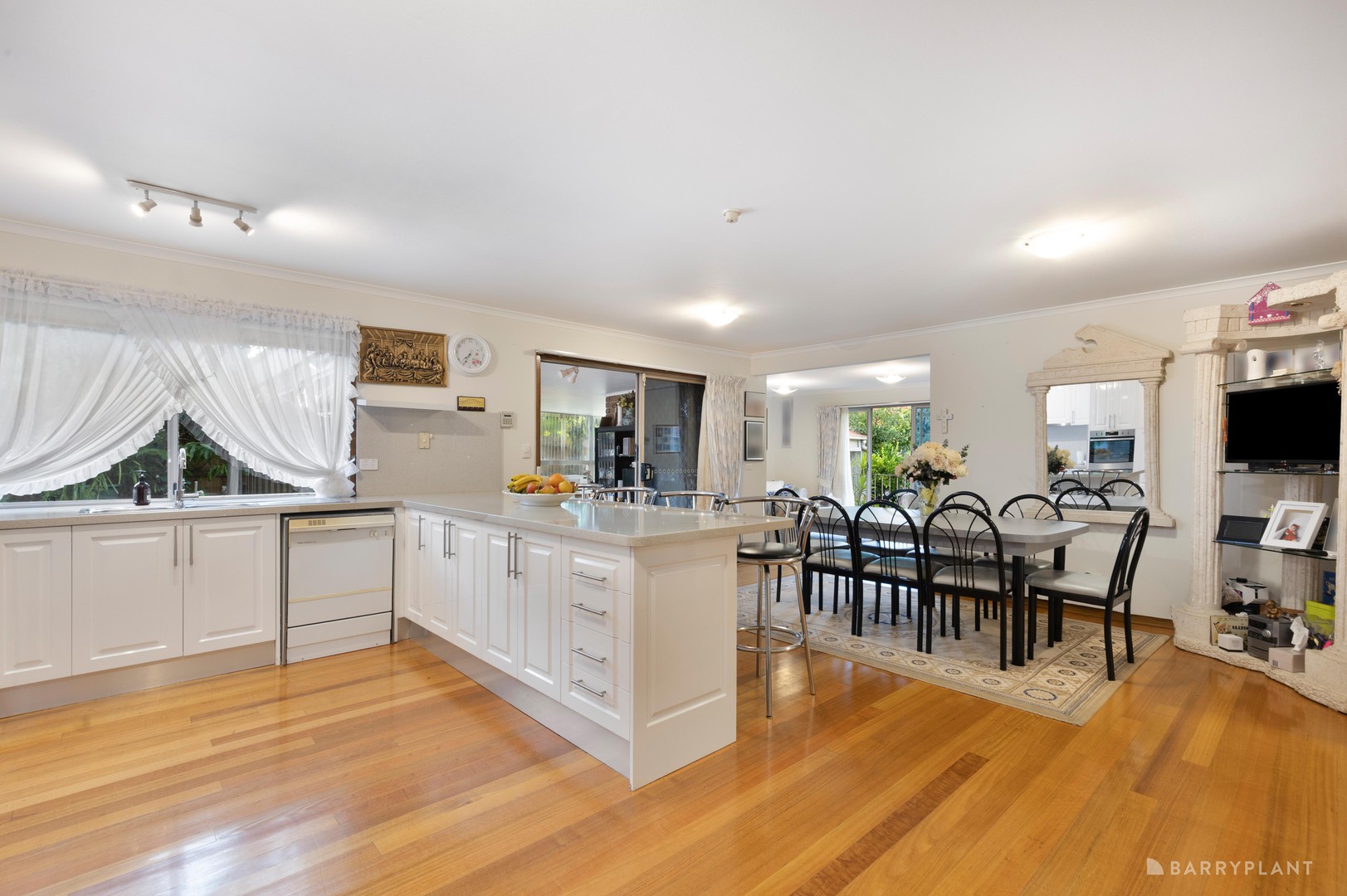 23 Wagon Road, Templestowe, VIC 3106, Templestowe - Thumbnail 4