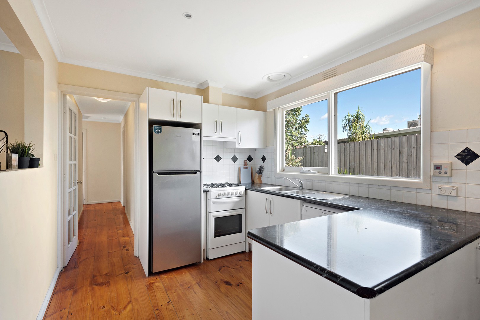 36/22-24 Wassell Street, MATRAVILLE NSW 2036, Frankston - Thumbnail 2
