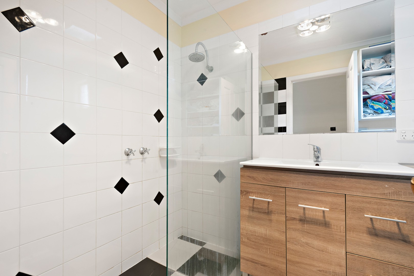 36/22-24 Wassell Street, MATRAVILLE NSW 2036, Frankston - Thumbnail 5