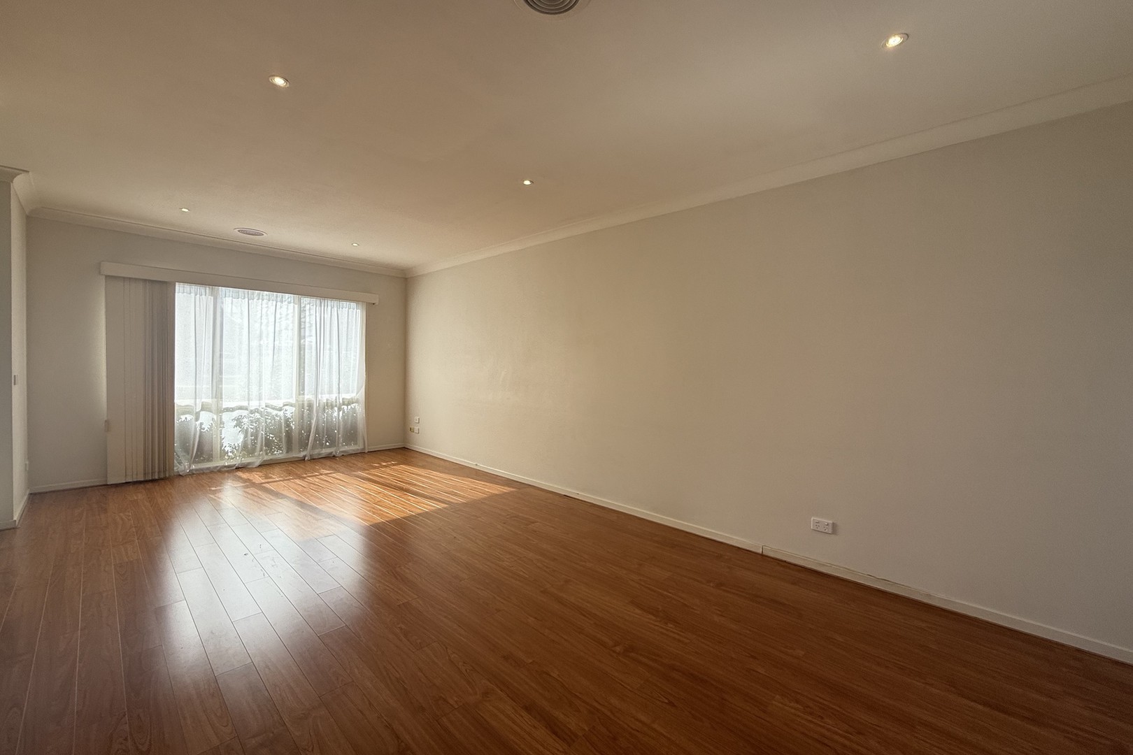 23 Wentworth Drive, Taylors Lakes, VIC 3038 - Thumbnail 2 - 03/08/2026