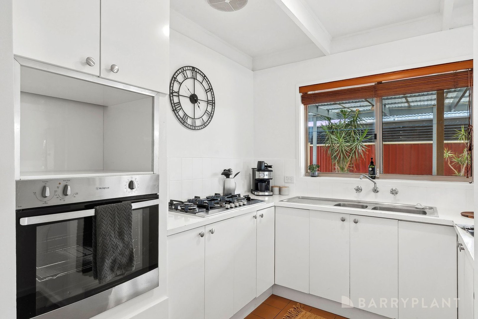 23 Whitehall Crescent, Werribee, VIC 3030, Werribee - Thumbnail 7