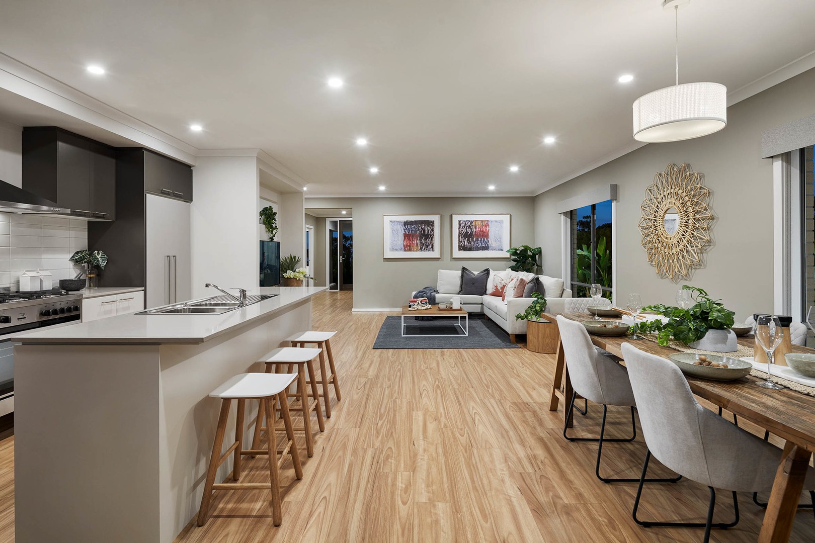 23 Whitfield CrescentCraigieburn, VIC 3064, Craigieburn - Thumbnail 3