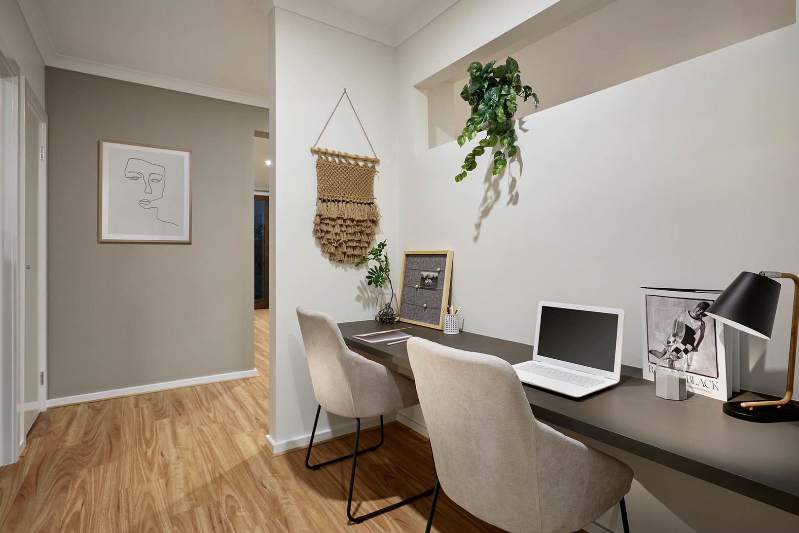 23 Whitfield CrescentCraigieburn, VIC 3064, Craigieburn - Thumbnail 6