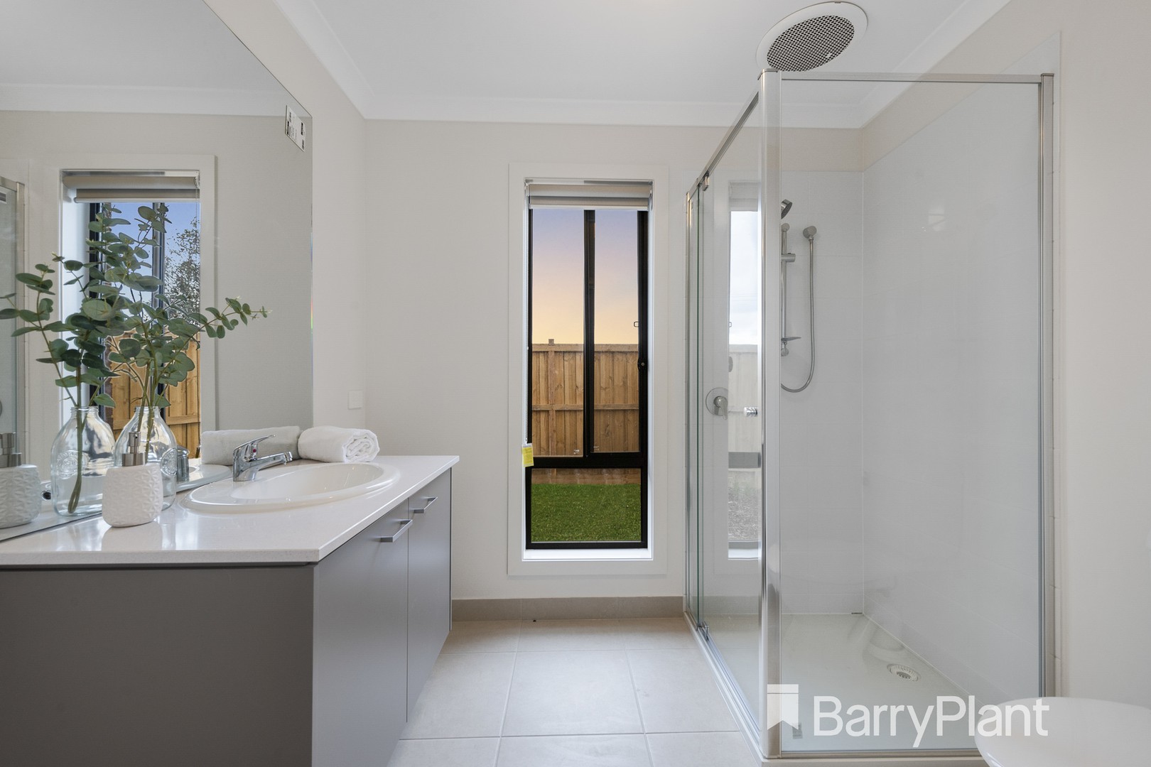 23 Willowbank Circuit, Thornhill Park, VIC 3335, Thornhill Park - Thumbnail 3