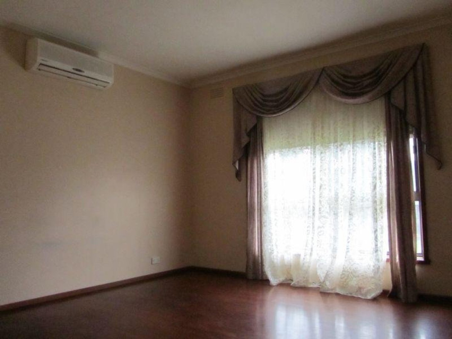 23 Wilson Road, Melton South, VIC 3338, Melton South - Thumbnail 2