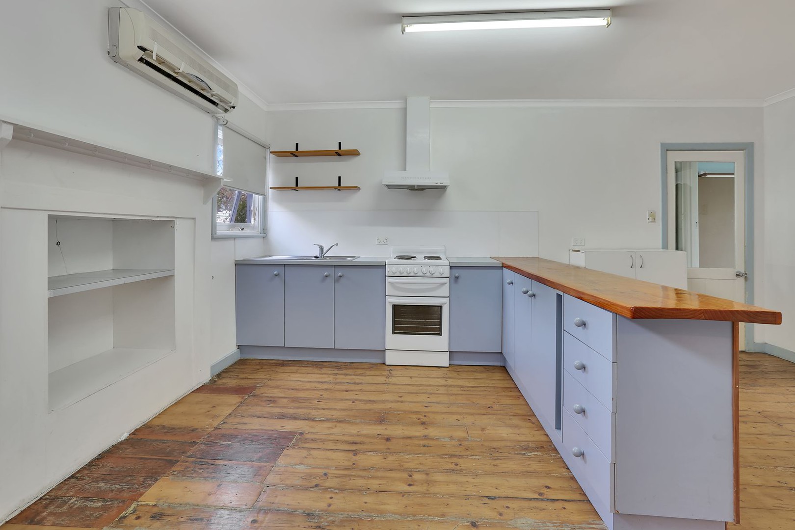 23 Wishart Street, Wonthaggi, VIC 3995 - Thumbnail 2 - 05/08/2025