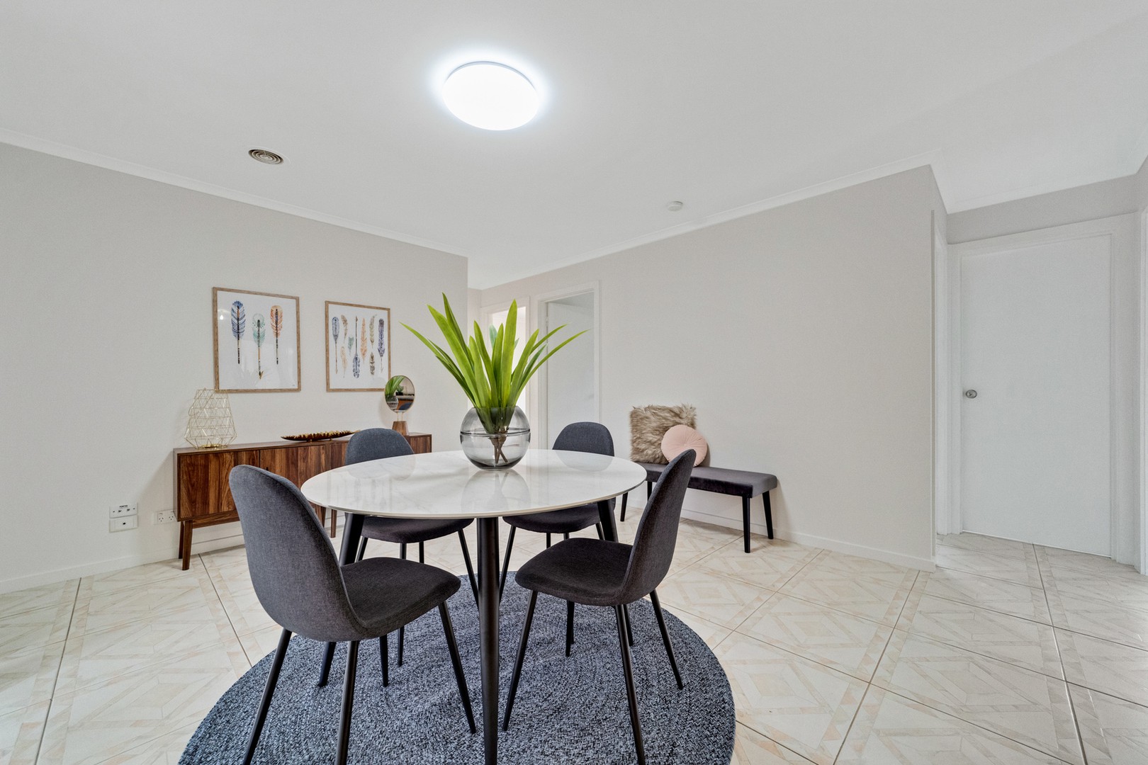 23 Woodlea Crescent, Craigieburn, VIC 3064, Craigieburn - Thumbnail 3