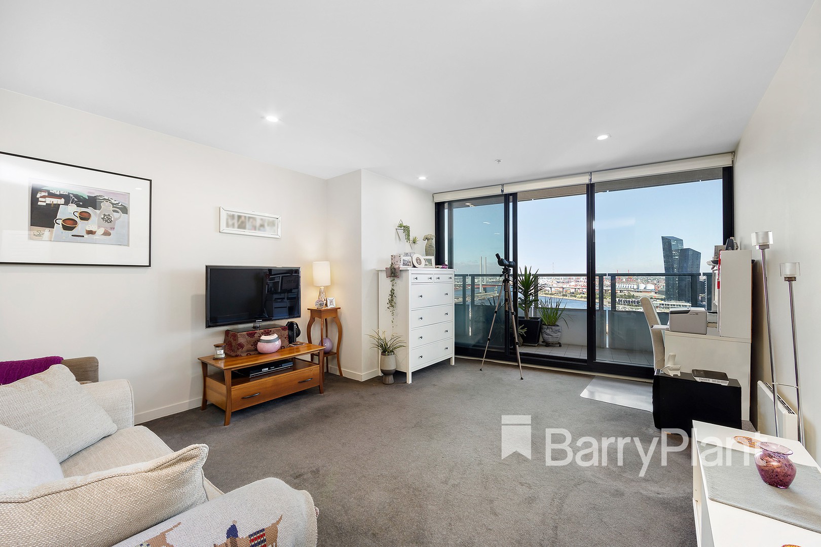 2303/100 Harbour Esplanade, Docklands, VIC 3008, Docklands - Thumbnail 3