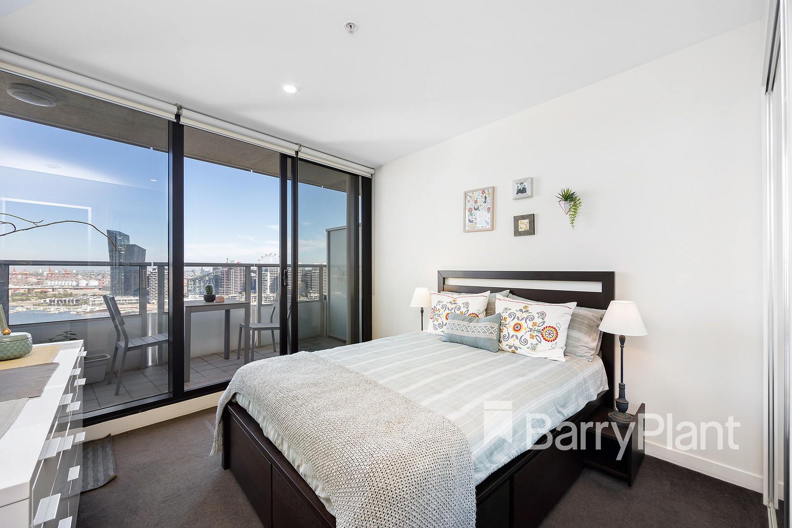 2303/100 Harbour Esplanade, Docklands, VIC 3008, Docklands - Thumbnail 6