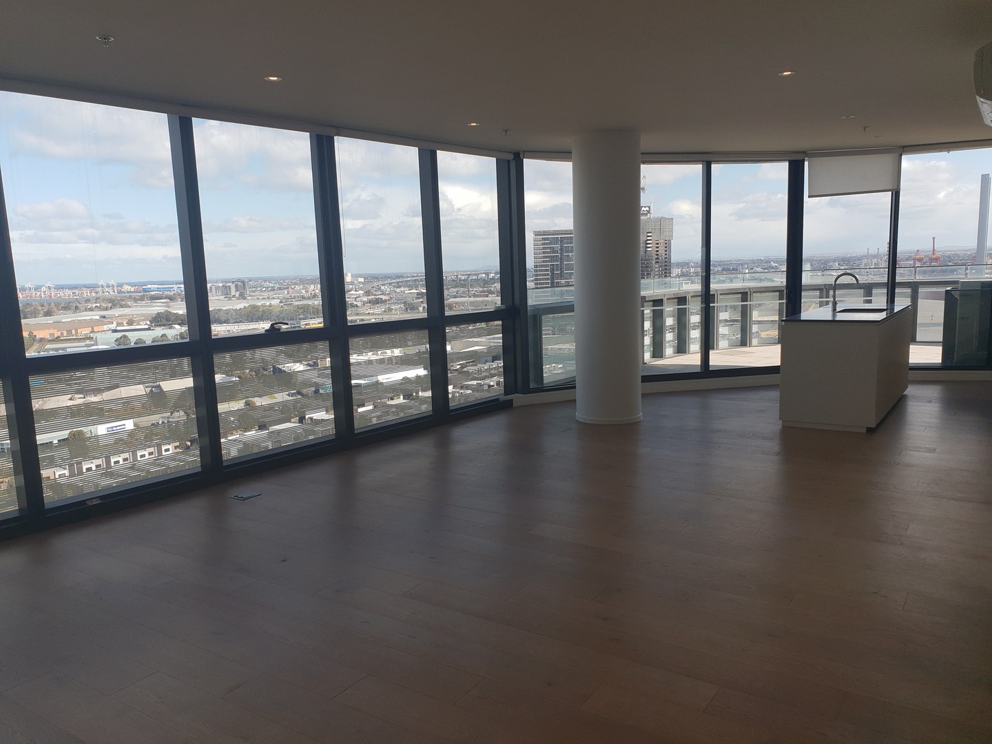 2303s/889 Collins Street, Docklands, VIC 3008, Docklands - Thumbnail 2