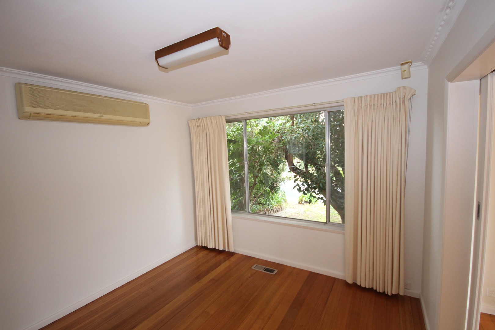 232 West Fyans Street, Newtown, VIC 3220, Newtown - Thumbnail 3