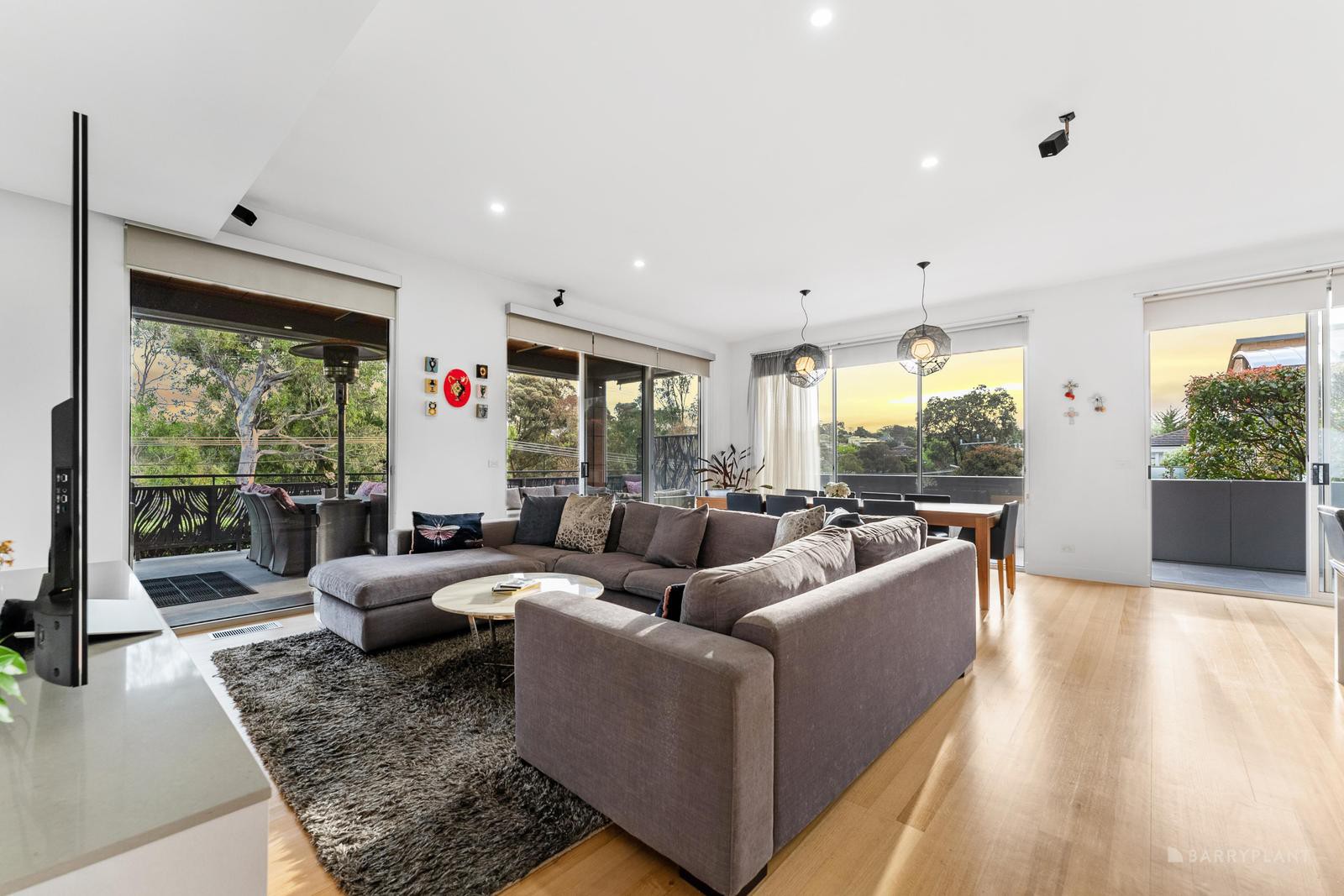 233 Banyule Road, Viewbank, VIC 3084, Viewbank - Thumbnail 3