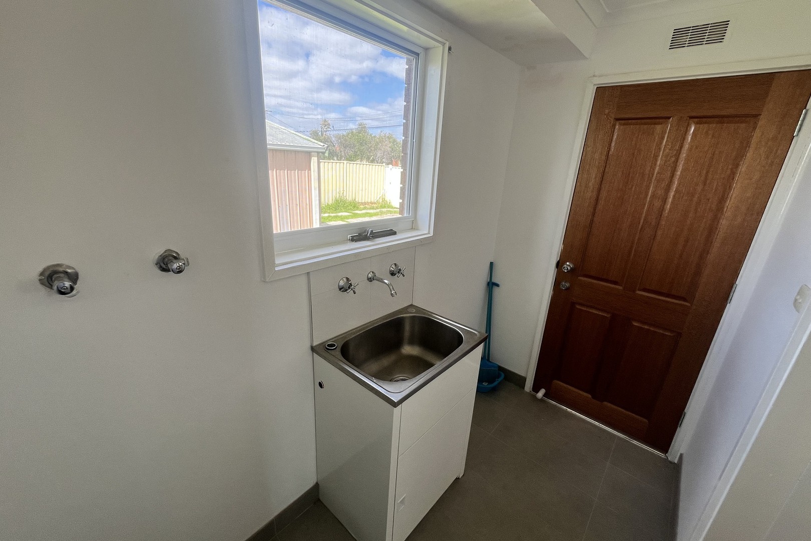 233 Furlong Road, St Albans, VIC 3021, St Albans - Thumbnail 8