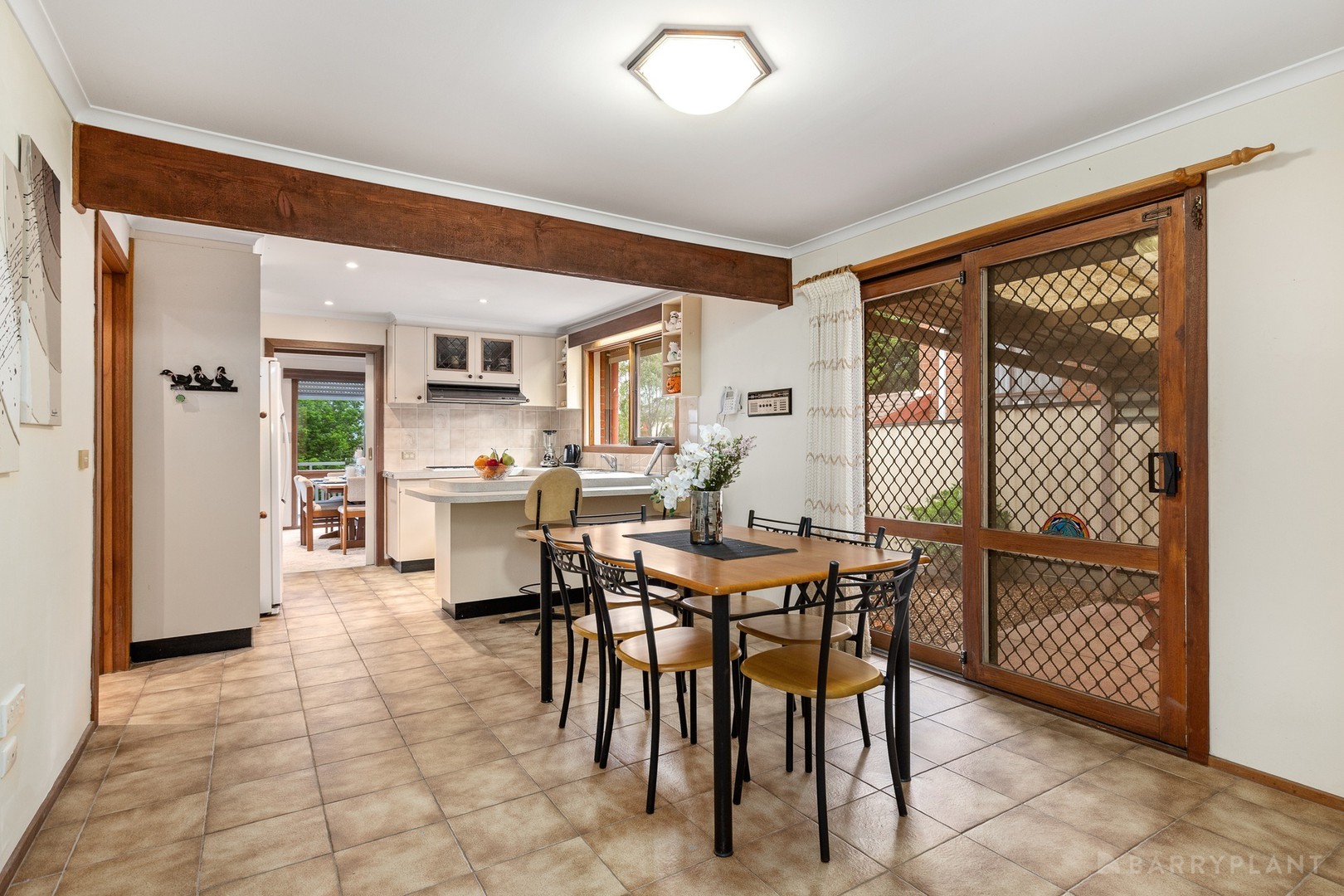 233 James Cook Drive, Endeavour Hills, VIC 3802, Endeavour Hills - Thumbnail 8