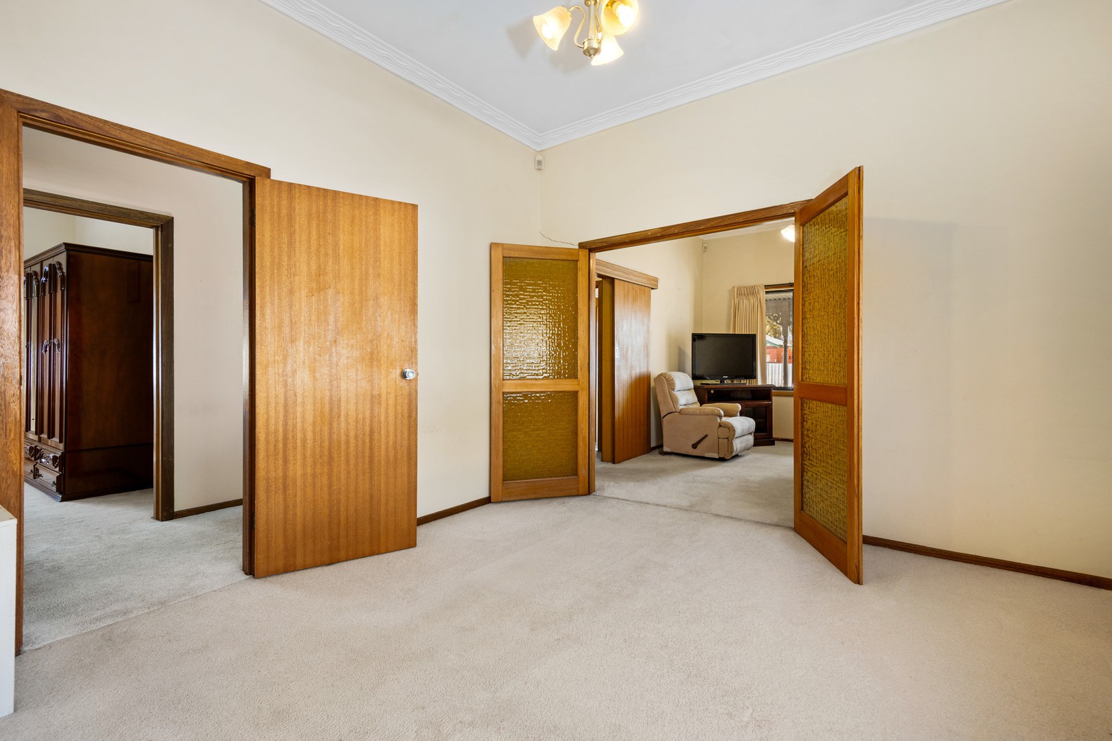 233 Shannon Avenue, Manifold Heights, VIC 3218, Manifold Heights - Thumbnail 3