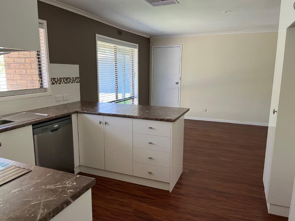 233 Walnut Avenue, Mildura, VIC 3500, Mildura - Thumbnail 4