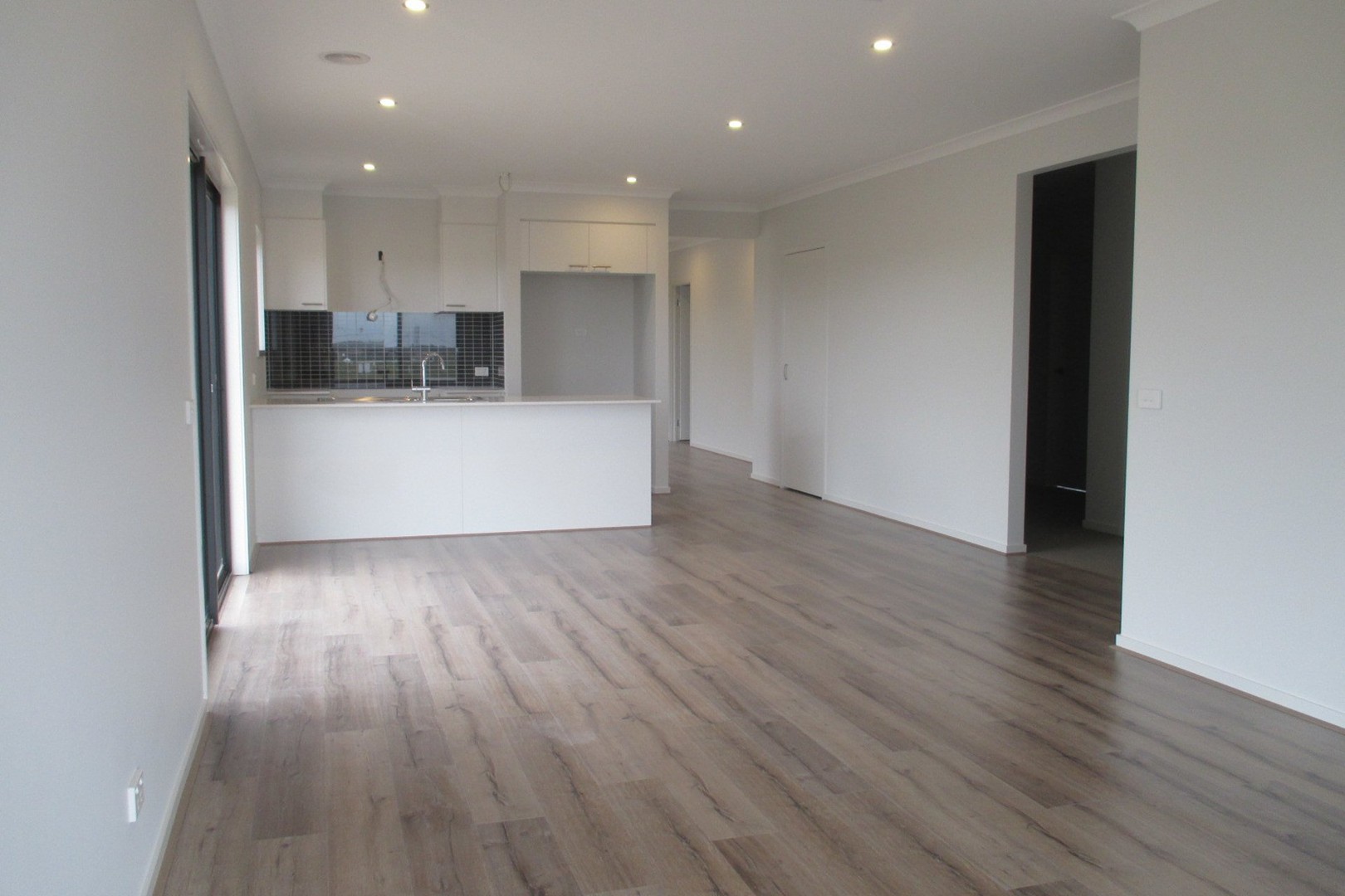 235 Alisma Boulevard, Cranbourne North, VIC 3977 - Thumbnail 2 - 08/10/2026