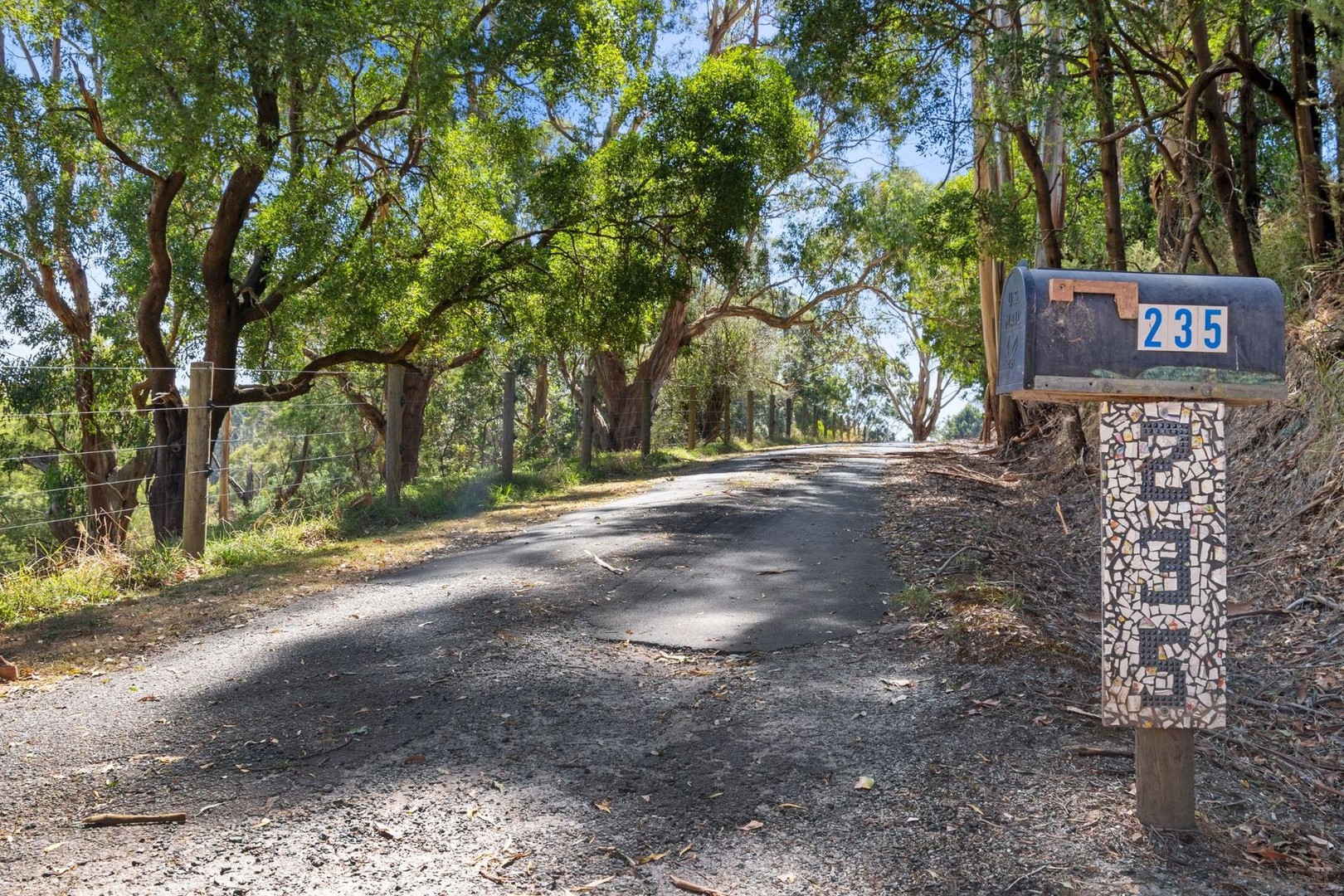 235 Houlahans Lane, Poowong, VIC 3988 - Thumbnail 2 - 15/01/2026