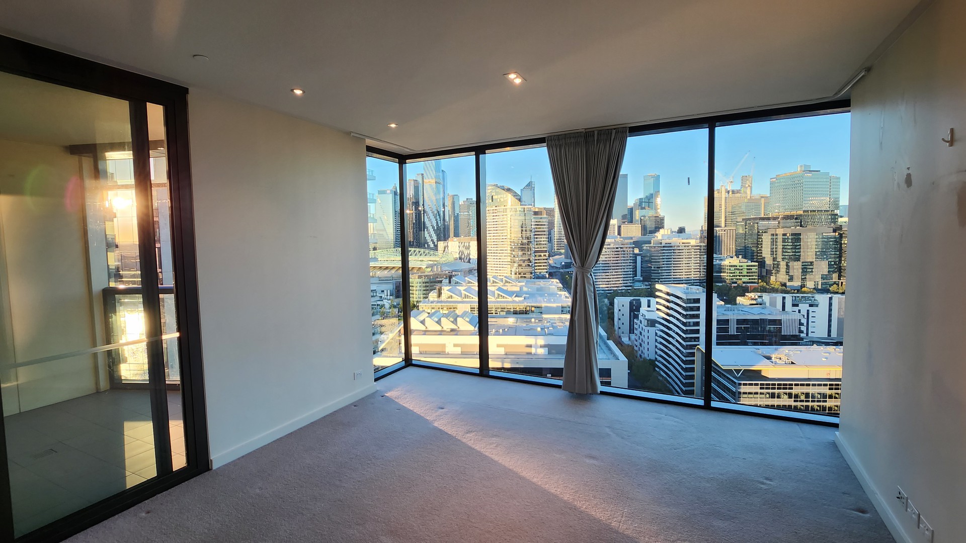236/8 Waterside Place, Docklands, VIC 3008, Docklands - Thumbnail 3