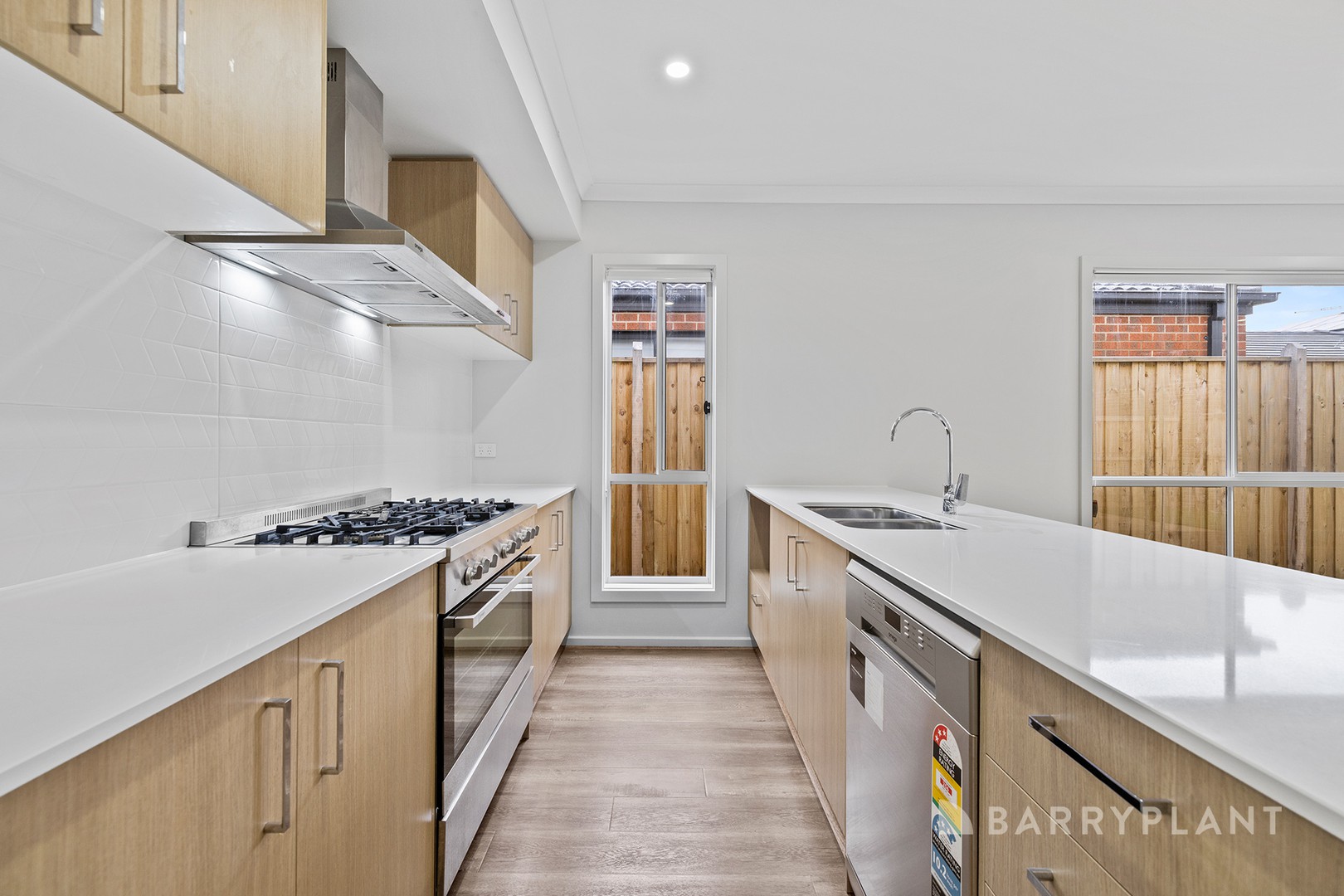 236 Primrose Avenue, Officer, VIC 3809 - Thumbnail 2 - 08/05/2026