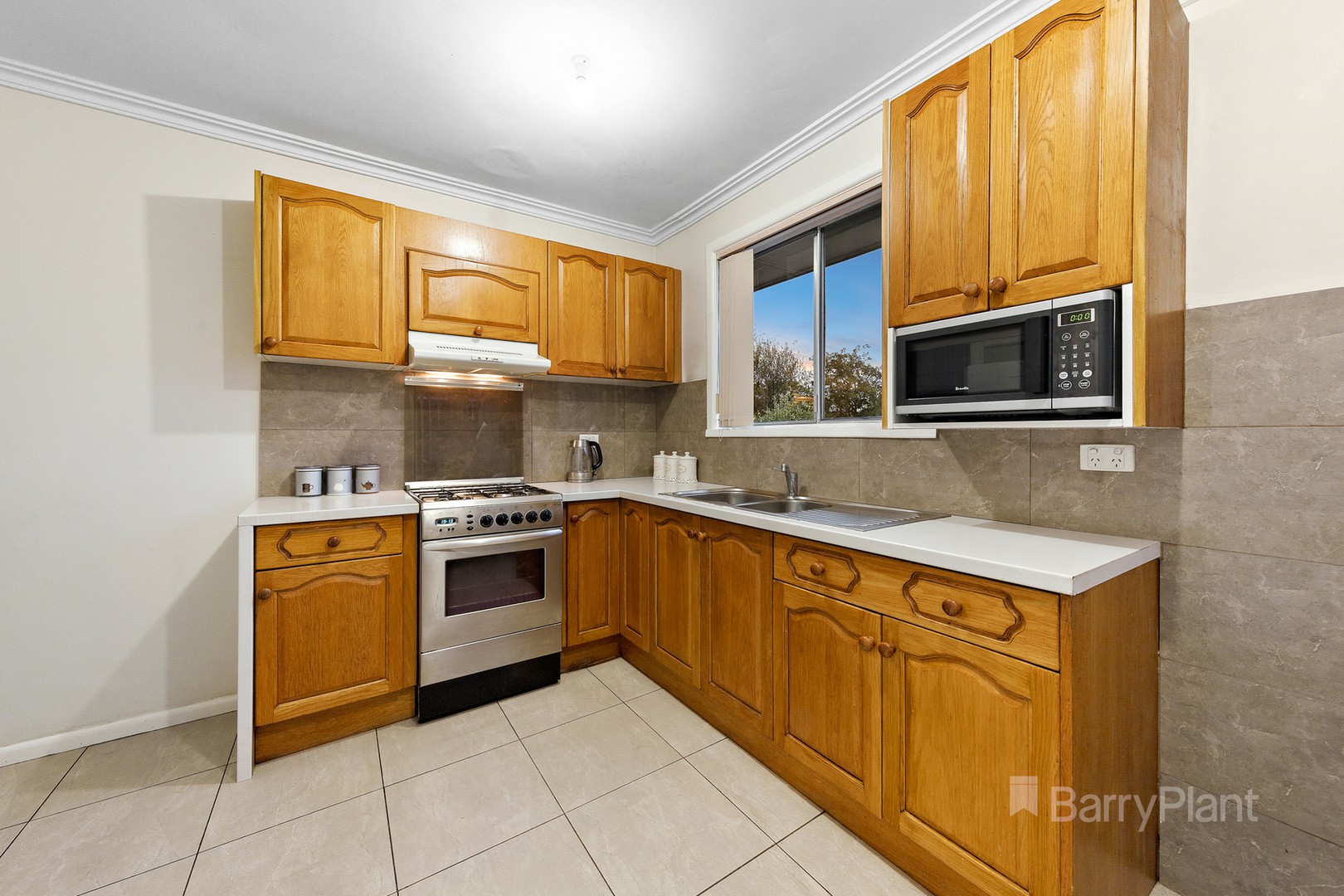 239 Main Road East, St Albans, VIC 3021 - Thumbnail 2 - 03/04/2023