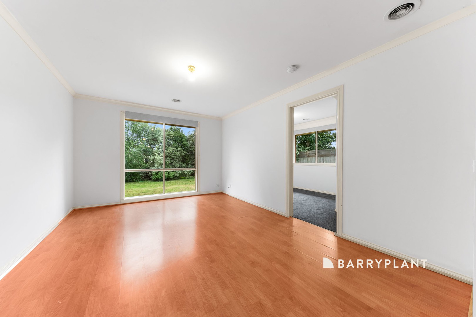 239 Monahans Road, Cranbourne, VIC 3977, Cranbourne - Thumbnail 4