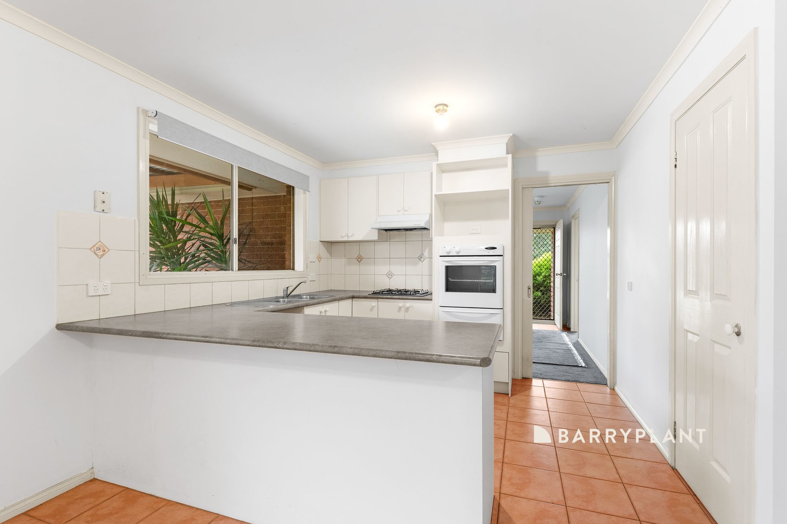 239 Monahans Road, Cranbourne West, VIC 3977, Cranbourne West - Thumbnail 7