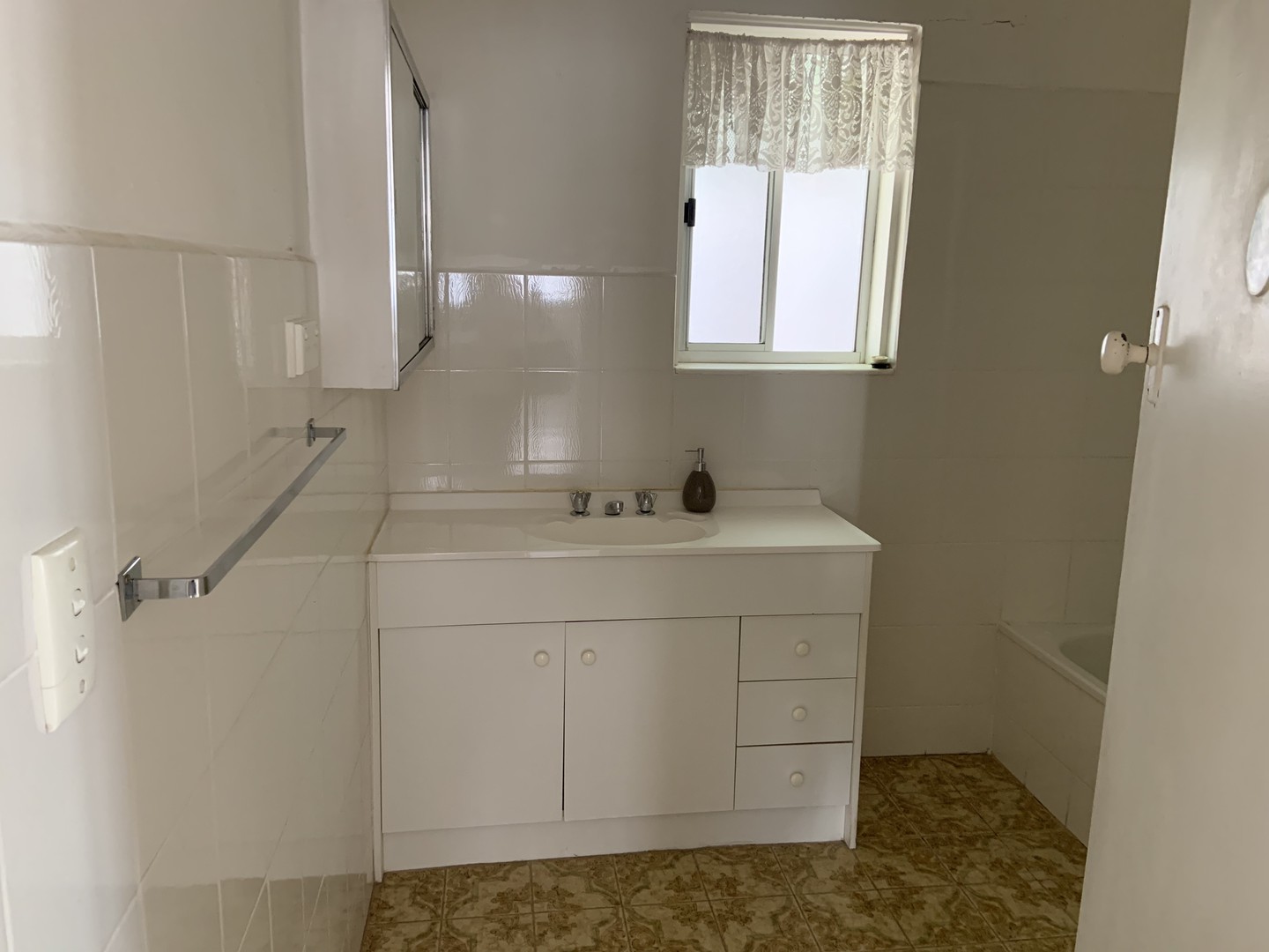 23A Greendale Road, Doncaster East, VIC 3109, Doncaster East - Thumbnail 3