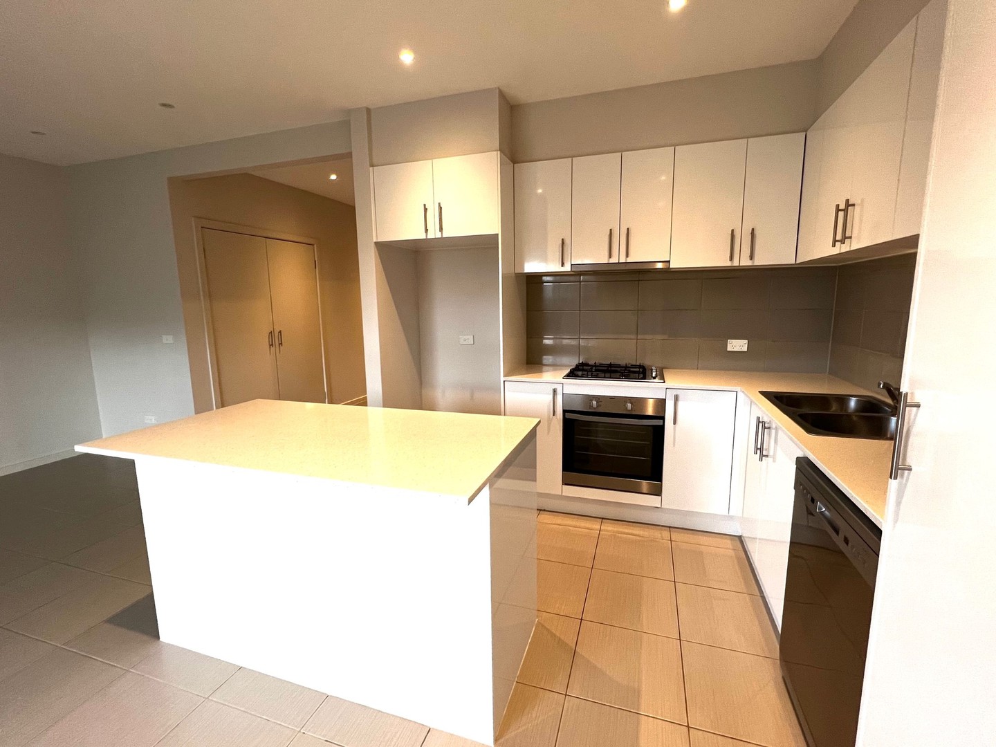 24/39-43 Cornish StreetSunbury, VIC 3429  - Leased, Sunbury - Thumbnail 5