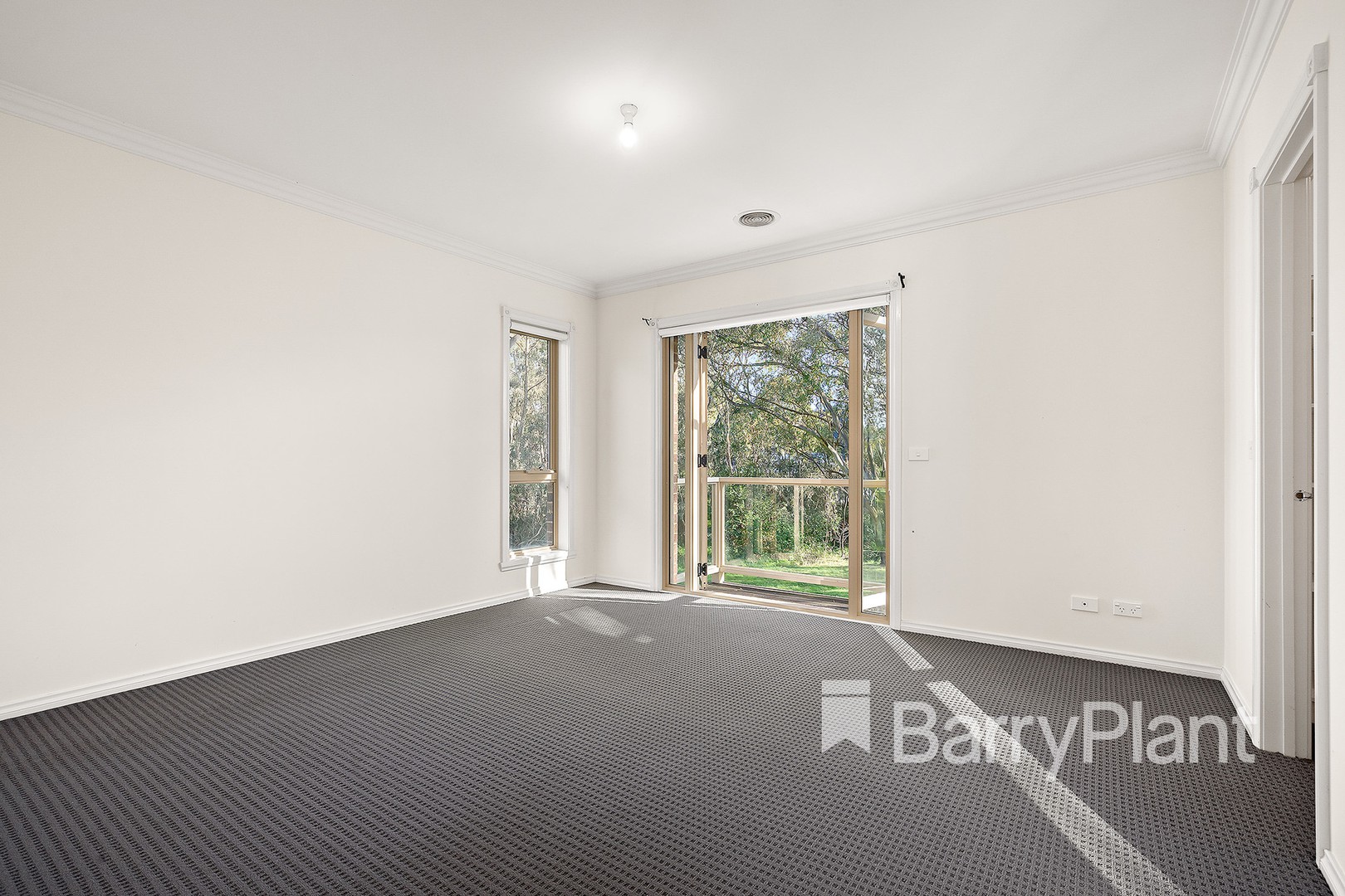 24/5 Delacombe Drive, Mill Park, VIC 3082, Mill Park - Thumbnail 2