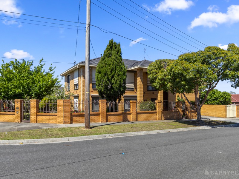 24 Aberdeen Drive, Dandenong North, VIC 3175 - Image - 27/11/2025
