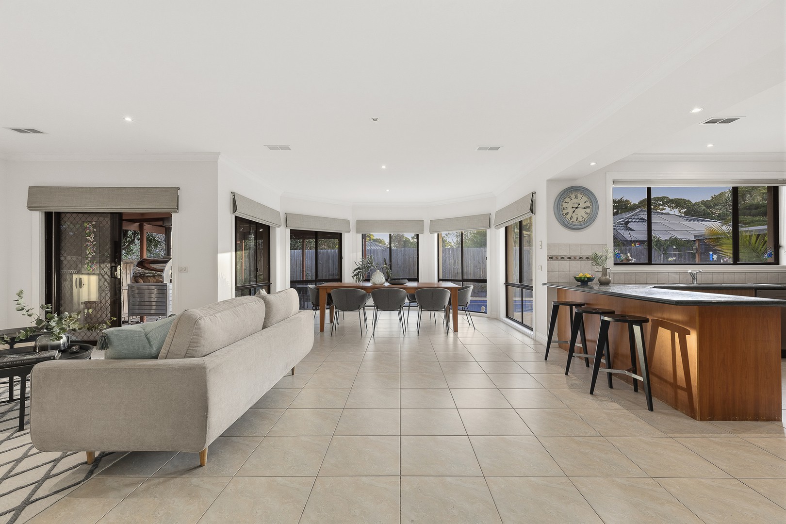 24 Aisha Crescent, Dingley Village, VIC 3172, Dingley Village - Thumbnail 5