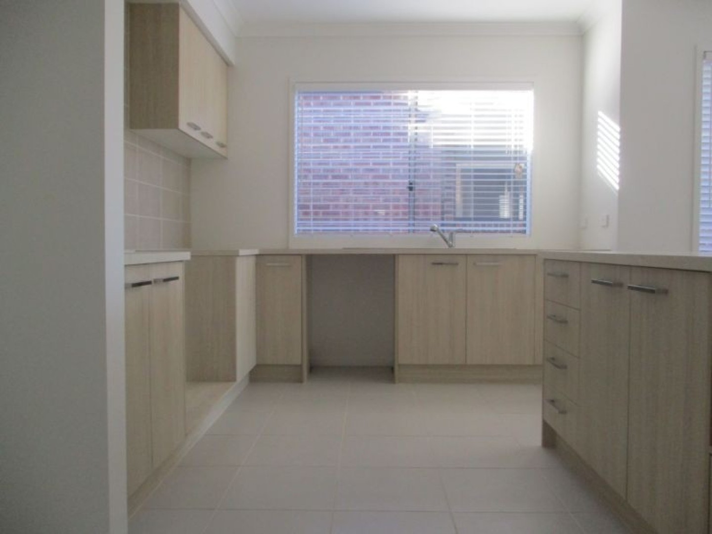 24 Alabaster Avenue, Melton South, VIC 3338, Cobblebank - Thumbnail 4