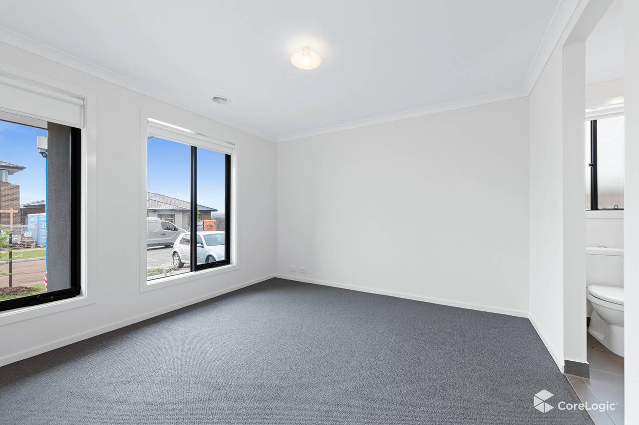 24 Alinta Drive, Deanside, VIC 3336, Deanside - Thumbnail 5