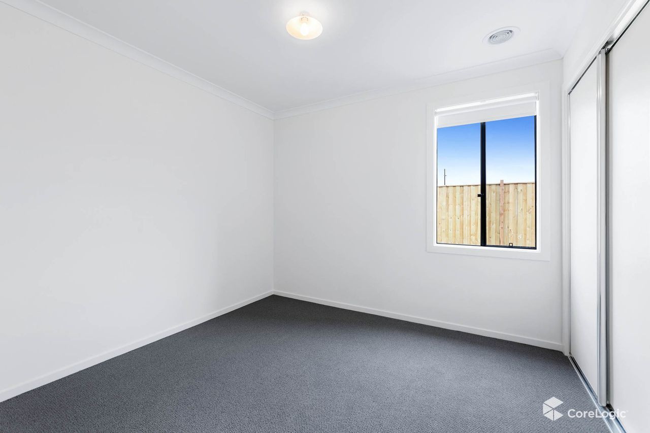 24 Alinta Drive, Deanside, VIC 3336, Deanside - Thumbnail 6
