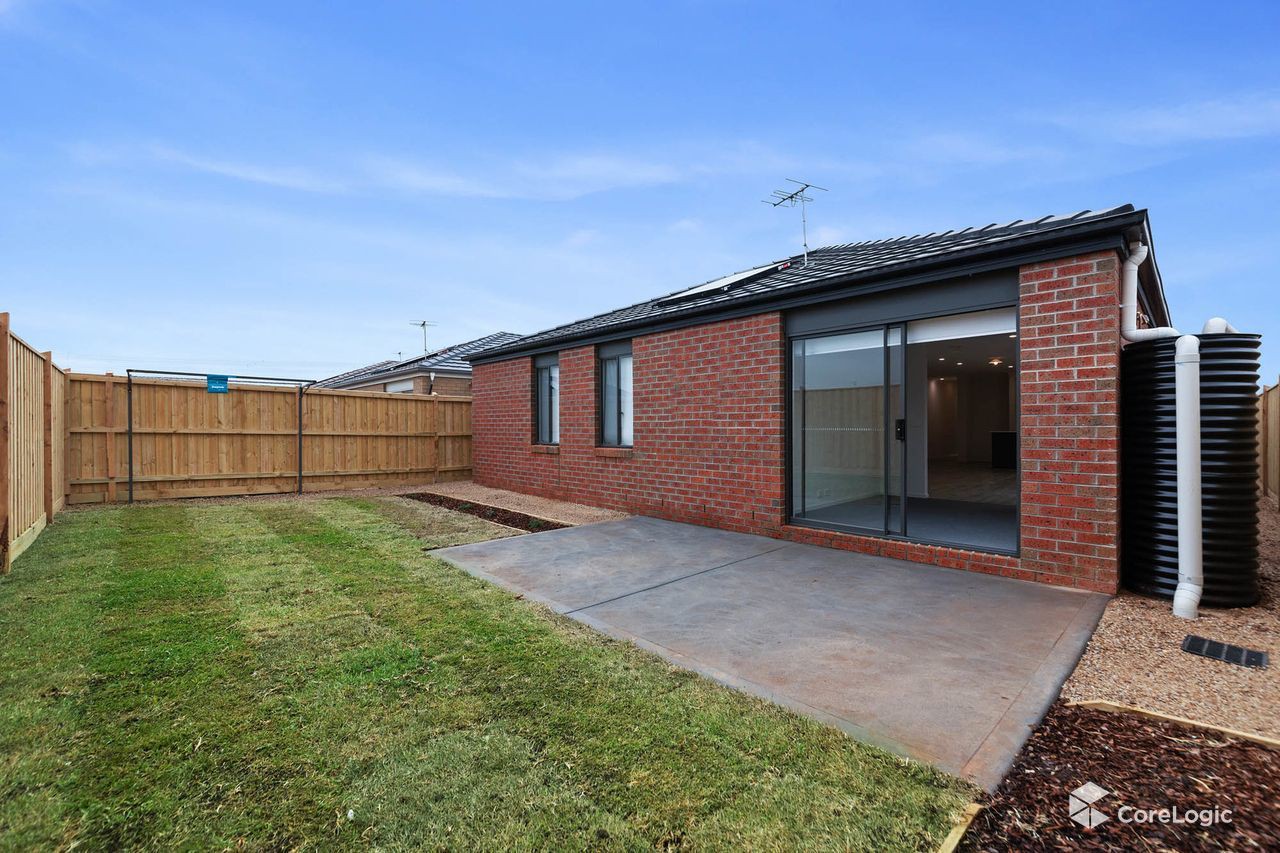 24 Alinta Drive, Deanside, VIC 3336, Deanside - Thumbnail 7