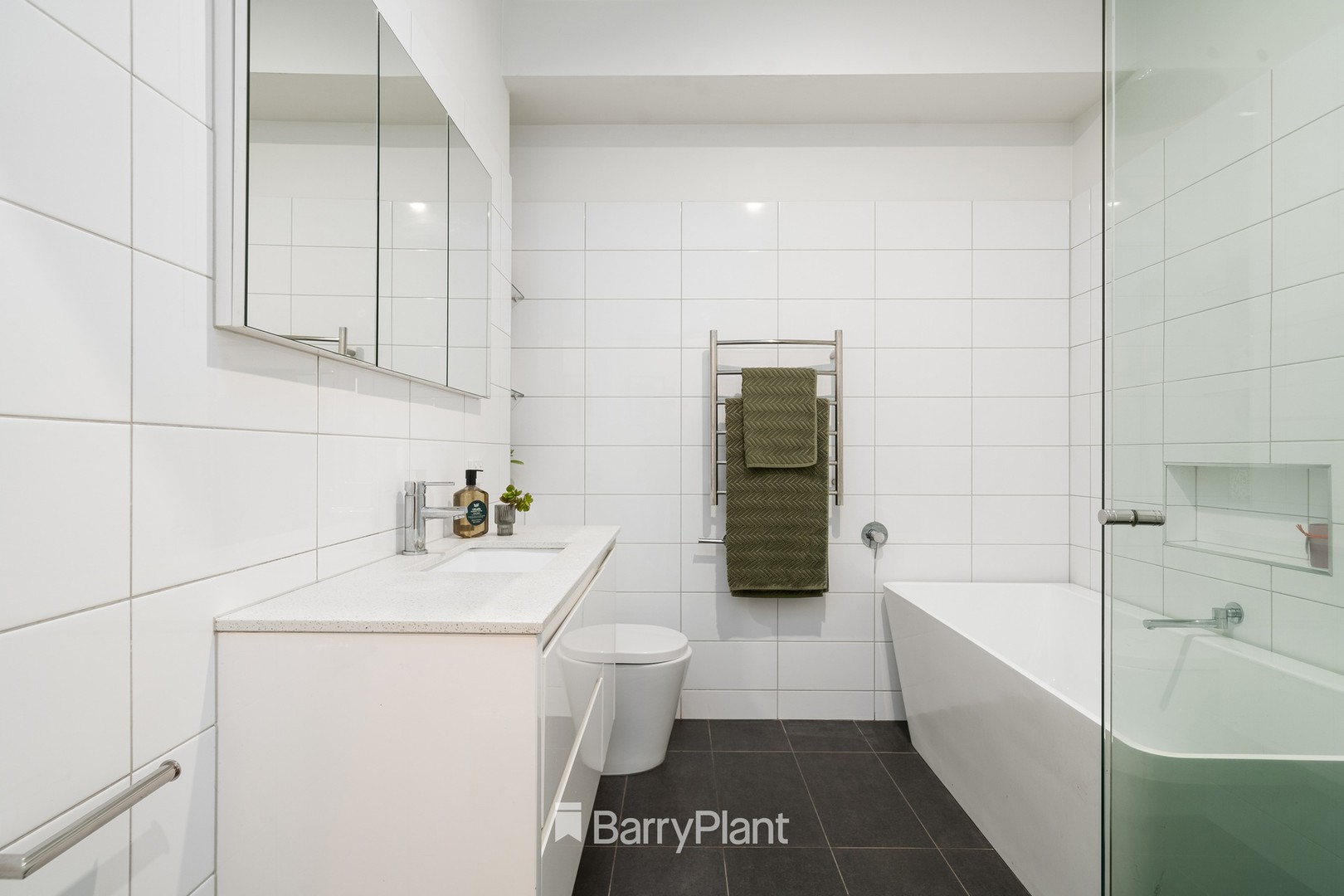 24 Allitt AvenueBelmont, VIC 3216, Belmont - Thumbnail 8