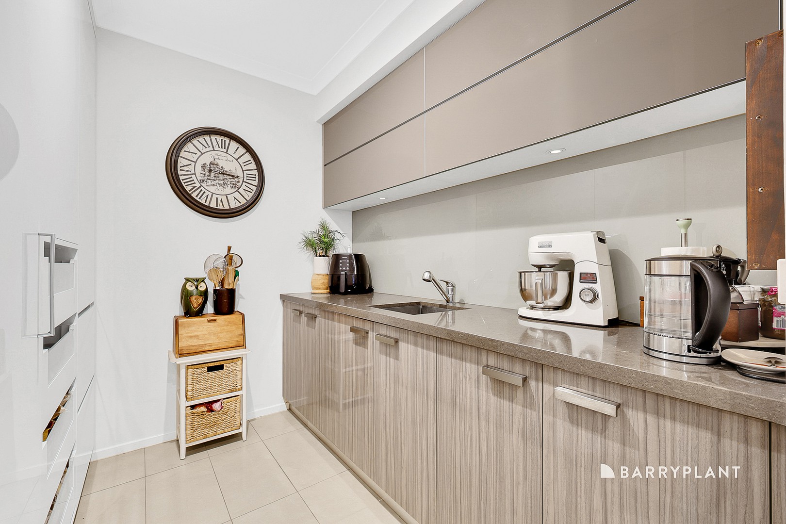 24 Applegum Drive, South Morang, VIC 3752, South Morang - Thumbnail 6