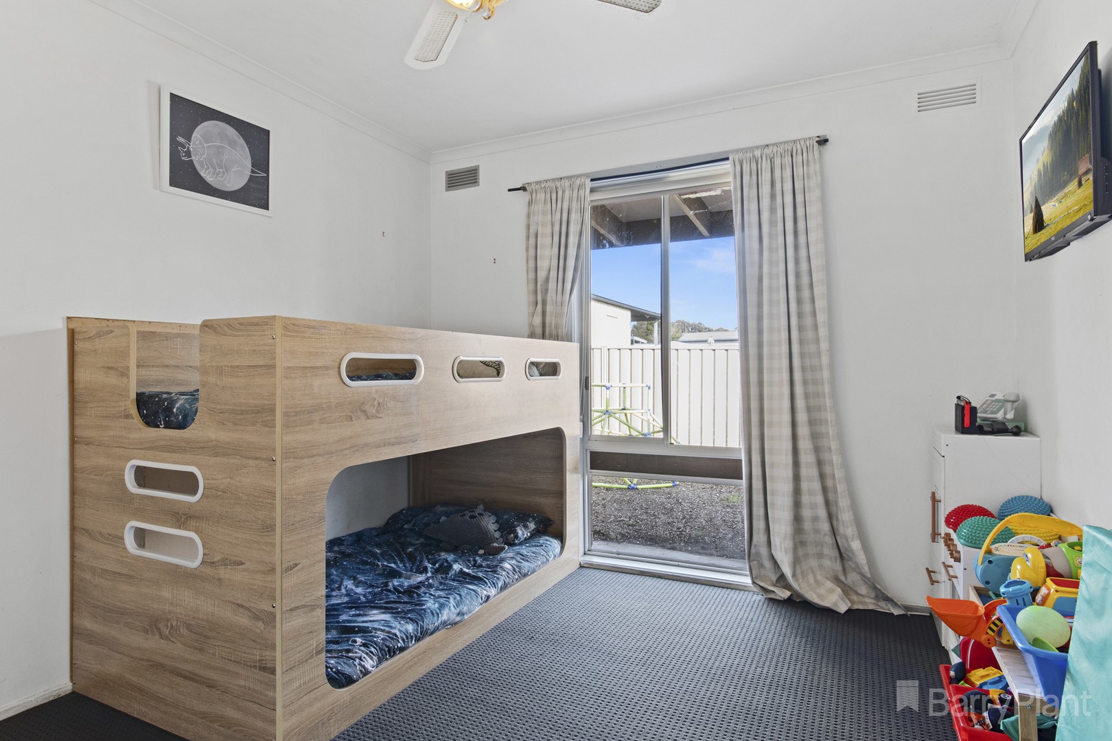 24 Arblaster StreetCalifornia Gully, VIC 3556  - Leased, California Gully - Thumbnail 6