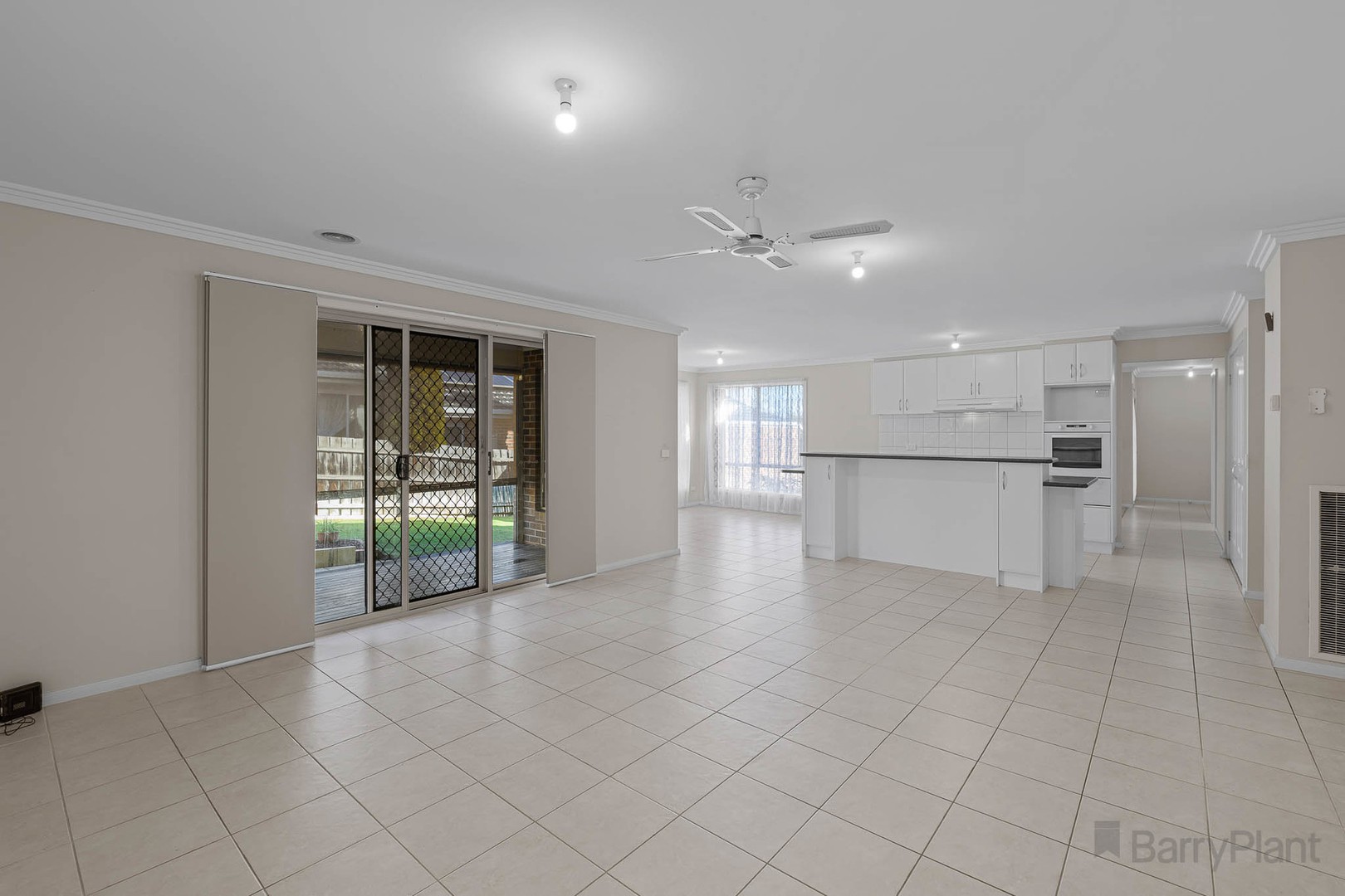 24 Archibald Avenue, Narre Warren, VIC 3805, Narre Warren - Thumbnail 5