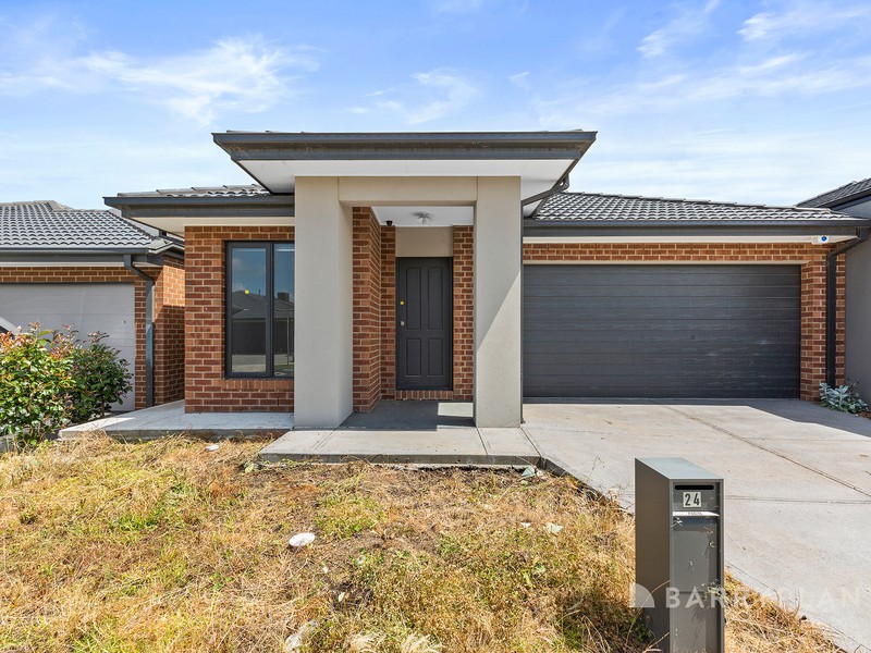 24 Ashbury Rise, Berwick, VIC 3806 - Image - 01/12/2025