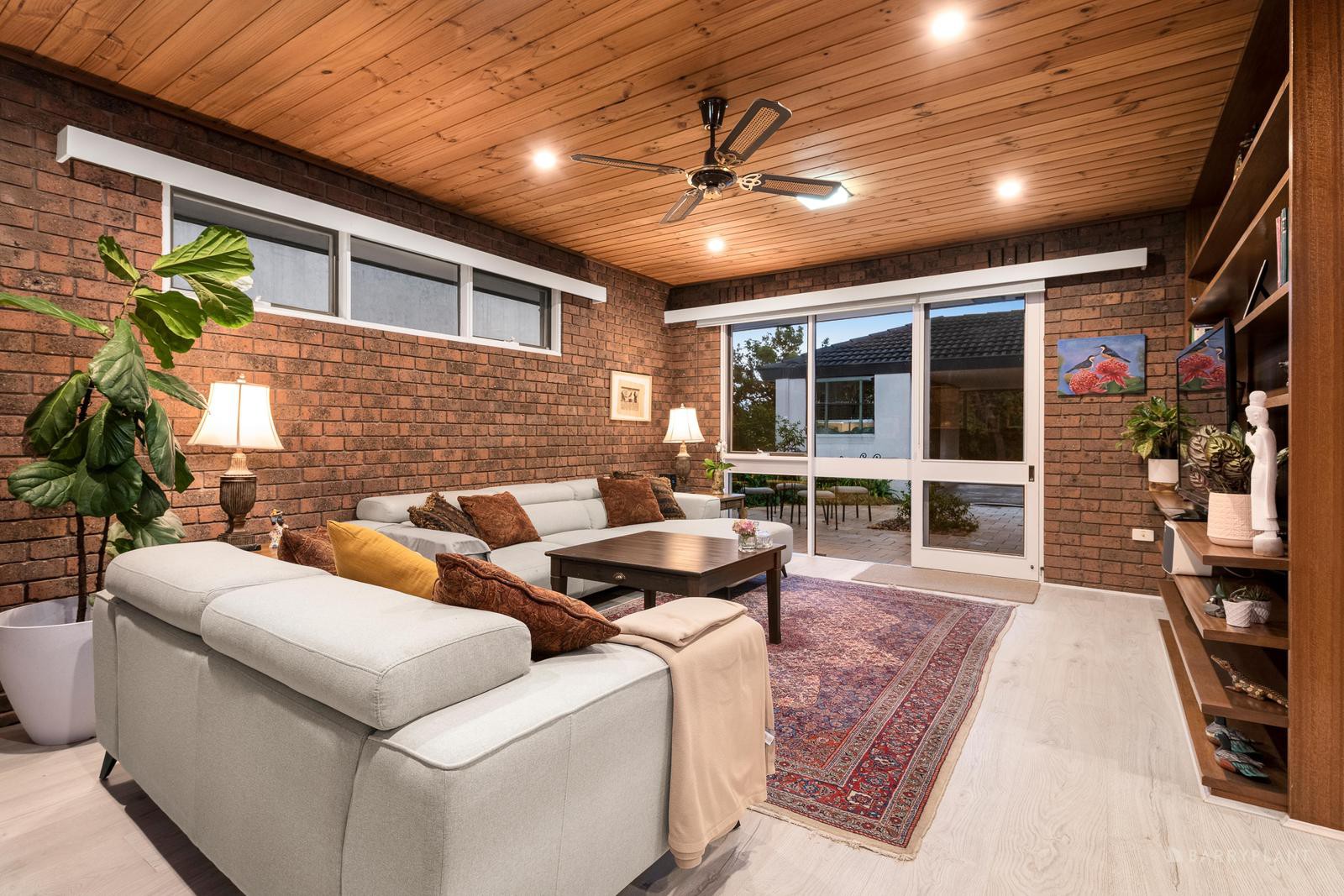 24 Atkinson Street, Templestowe, VIC 3106 - Thumbnail 2 - 18/02/2025