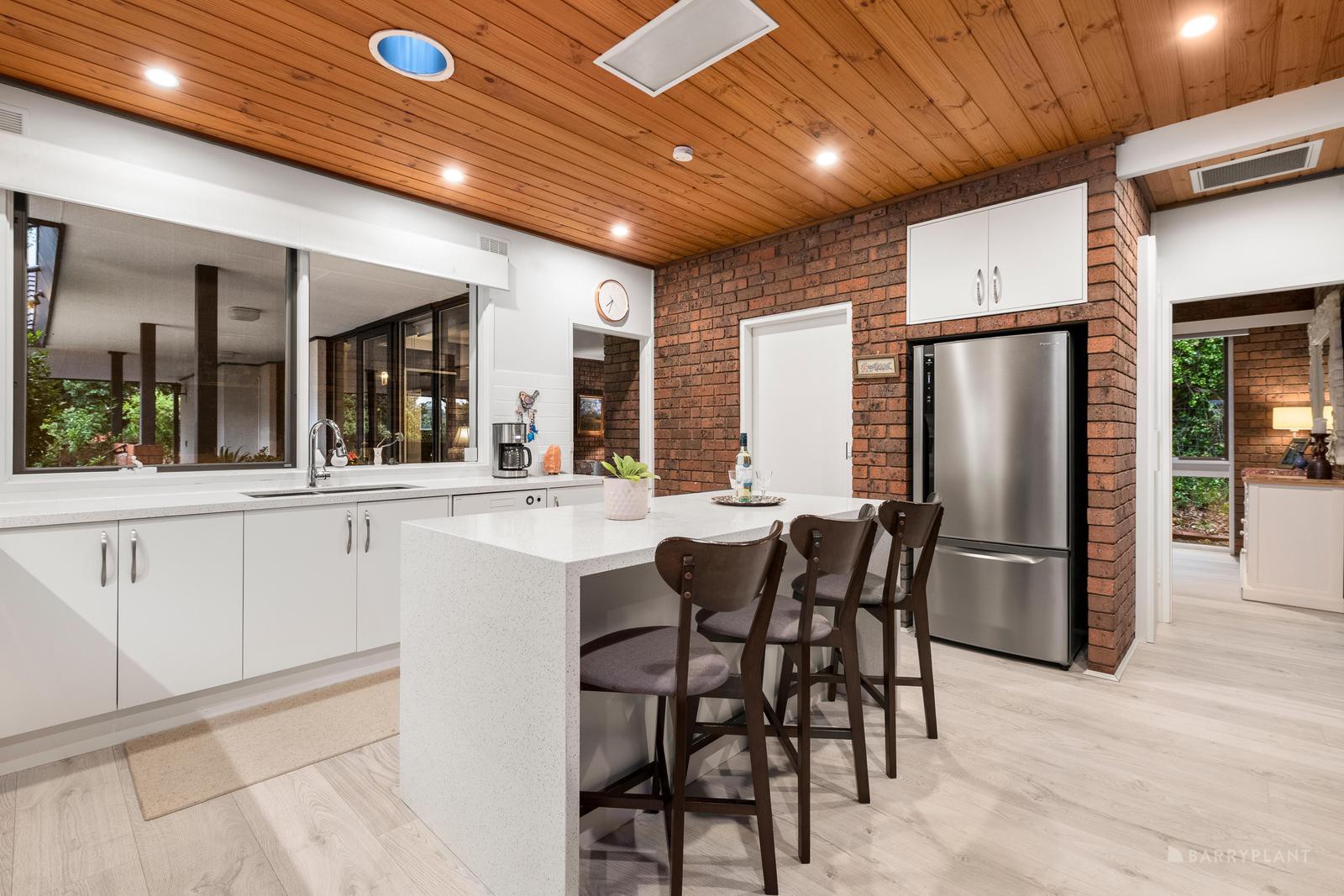 24 Atkinson Street, Templestowe, VIC 3106, Templestowe - Thumbnail 3