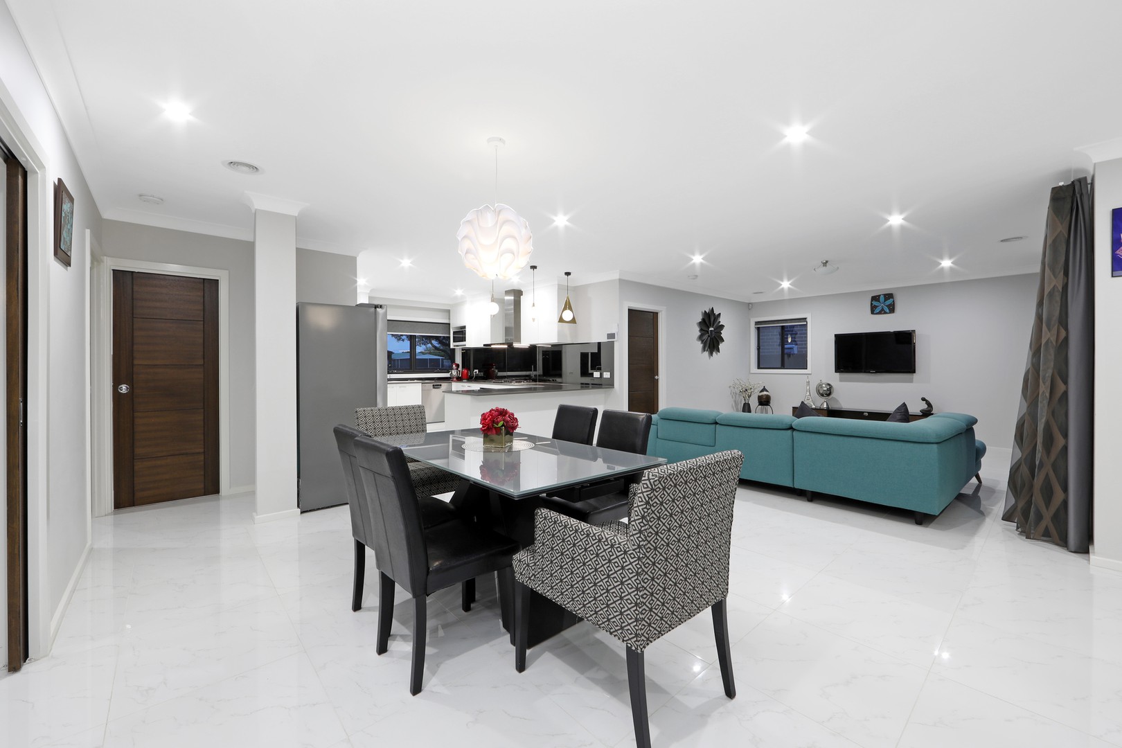24 Balladonia RoadRowville, VIC 3178, Rowville - Thumbnail 4