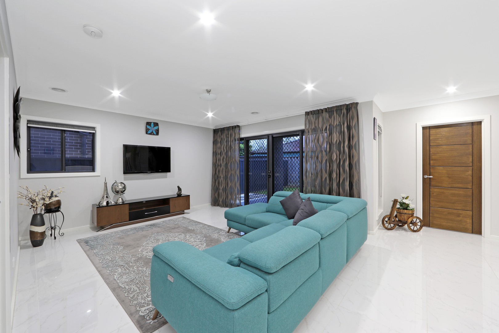 24 Balladonia RoadRowville, VIC 3178, Rowville - Thumbnail 5