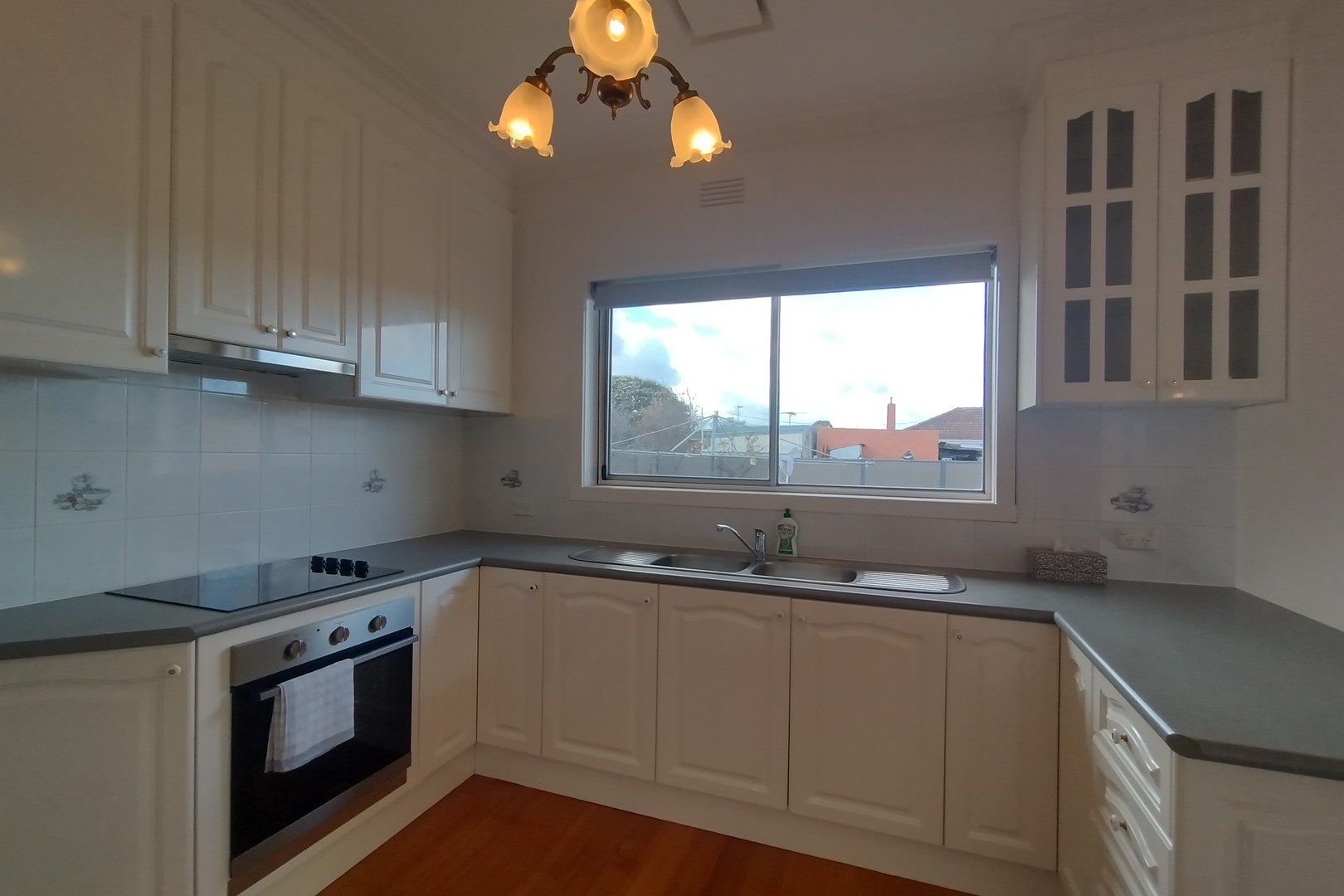 24 Beaver Street, St Albans, VIC 3021, St Albans - Thumbnail 2